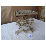 SPLIT HICKORY STICK ART PLANT STAND W/ HEART 12'T