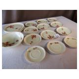 17 PIECES STRAWBERRY SHORTCAKE DINNERWARE