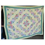 VINTAGE HAND STITCHED QUILT -IRISH CHAIN