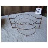 PRIMITIVE WIRE 3 PIE CARRIER