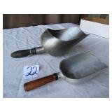 2 EARLY COUNTRY STORE SCOOPS
