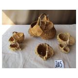 MINI WOVEN BASKETS ; SMALL BUTT BASKET