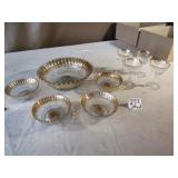 9 PIECES GLASSWARE - BERRY BOWL W/ 4 SERVING ;4