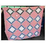 VINTAGE HAND STITCHED FLYING GEESE QUILT