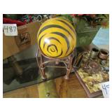 FLOWERS ; ZEBRA BALL ON STAND ; MINI DECOR