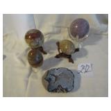 MARBLE EGGS ; MARBLE BALLS