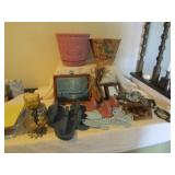 WALL DECOR ; BASKET ;GLASS CAT ; MORE