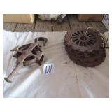 CAST IRON PULLEY ; 6- CI PLANTER PLATES