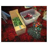 TOTE FULL CHRISTMAS LIGHTS ; HOLLY ; MORE