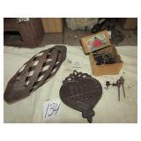CAST IRON WELCOME WALL PLATE ; CI DECOR; VAN CAMP