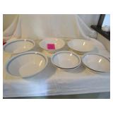 8 SERVING BOWLS