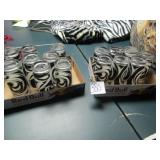 15- ZEBRA GLASSES