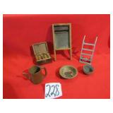 MINIATURE WOOD WASH BOARD ; MINIATURE STORAGE BOX