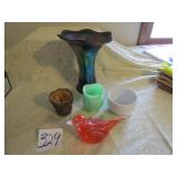 CARIVAL VASE 71/2" ; CARNIVAL & JADITE TOOTH PICK