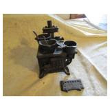 MINI QUEEN CAST IRON COOK STOVE 4"