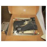 VINTAGE BAUER HOCKEY SKATES SIZE 10 W/ BOX