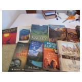 1984 SET OF NATIONAL GEOGRAPHIC, MORE