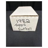 1982 Topps Football Card Lot (400)
