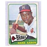 1965 Topps Hank Aaron #170 Light Bend
