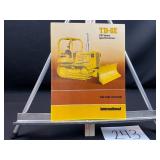 International TD-8E Pay Dozer Specifications