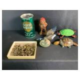 Eppy Toy Vintage Clips, Tin Toy Turtle Gold Water