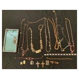 Vintage Necklaces & Pendants