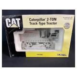 CAT 1:16 Scale 2-Ton Track Type Tractor NOS