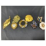 Brooches Lot