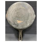 Griswold Cast Iron Skillet No 8