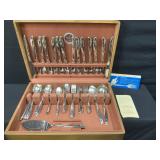 M.I. Nakenï¿½s Silverware Set & Chest