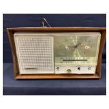Westinghouse Supreme AM/FM Clock Radio-untested