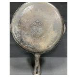 Griswold No. 7 Cast Iron Skillet
