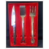 Honegger Grill Set Your Big H Man Serves You
