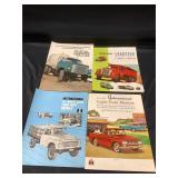 IH Heavy & Light Duty Truck Brochures