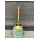 Lubricating Oil Can