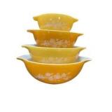 Pyrex Butterfly Gold Mixing Bowl Set of 4