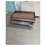 36x26x17in Gas Wyott Griddle