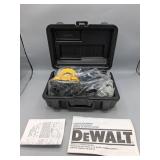 DeWalt DW412 1/4 Sheet Sander Kit