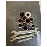 Craftsman Wrenches and Sockets Set