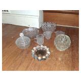 Eight Glassware Pieces
