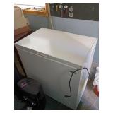 White Chest Freezer, 32x21x34