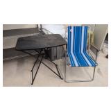 Zip Dee Chair and Folding Table
