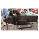 Reed Manufacturing Co. Bench Vise