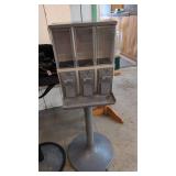 Vendstar 6000 Candy Vending Machine