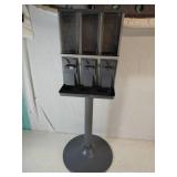 Triple-Compartment Vending Machine