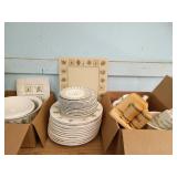 Decorative Dinnerware