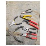 Hand Tool Pliers Lot