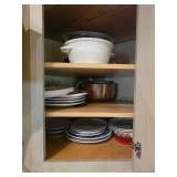 Pyrex Dishware and Mixed Bowls Lot