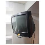 PDI PDI-2317DW CRT Television with Mount
