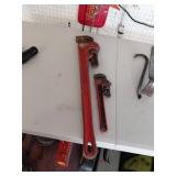 REED MFG CO Pipe Wrench Pair, 24" and 10"